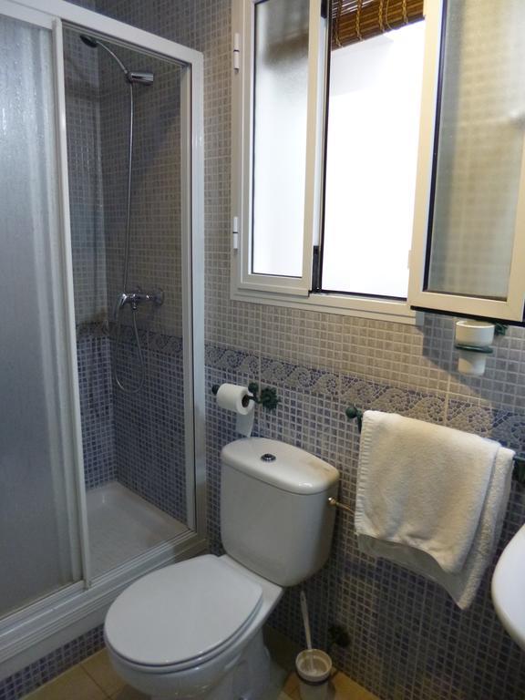 Hostel Virgen Del Rocio