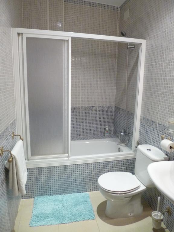 Hostel Virgen Del Rocio Los Palacios Y Villafranca